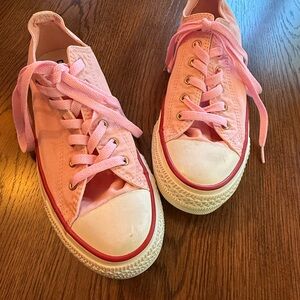 Pink Converse sneakers, size 8 Pre worn but much life is left!